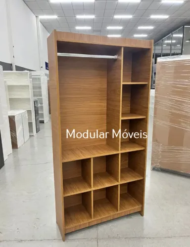 Cabideiro com Colmeia em L - MDF Amadeirado