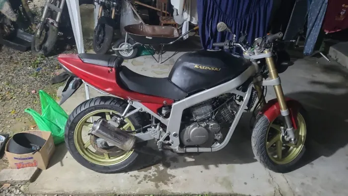 Moto Comet 250 2005
