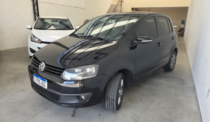 Volkswagen Fox 1.0 MI Total Flex 8V 5P 2011