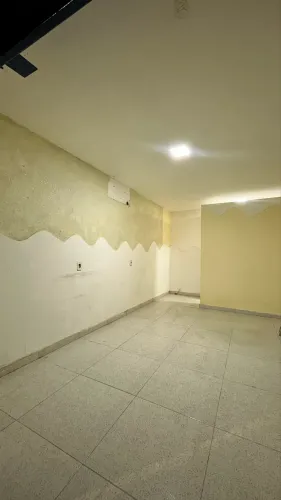 Alugo ponto comercial