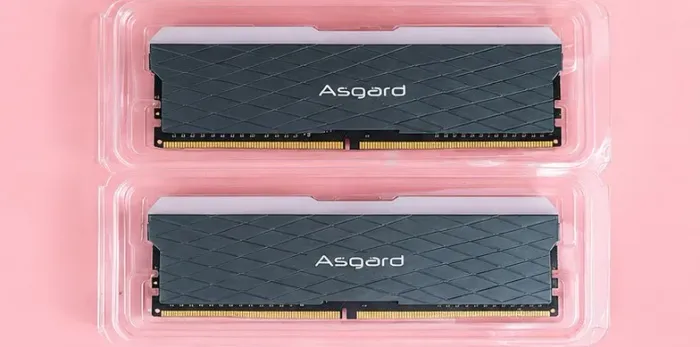 Memória RAM Asgard 16GB (2x8GB) DDR4 3200MHz CL18 - Excelente Estado