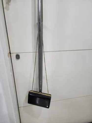Bolsa de verniz preta vintage