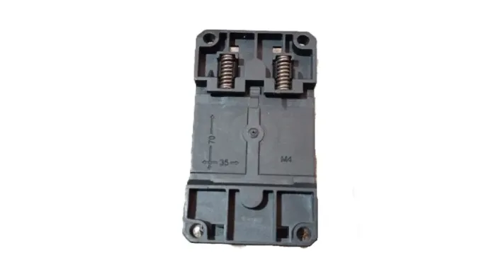 Contator Weg modelo CEB9 bobina 24v DC A1+e A2- 