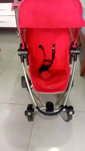 Carrinho Quinny Vermelho