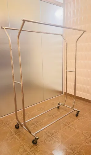 Arara dupla. Com bastões de extensão. Totalmente dobrável.