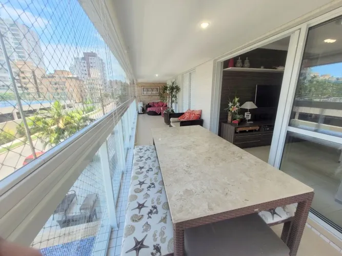 Apartamento mobiliado à venda em Guarujá - Central Park.