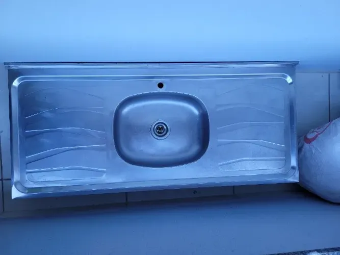 Pia com Cuba de Alumínio Inox