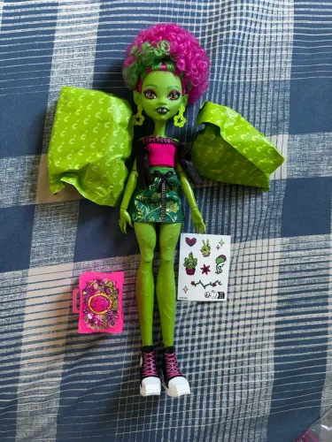 Monster High Venus Self Scare G3