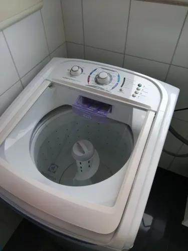 Máquina Lavar Roupas 13kg Novíssima.