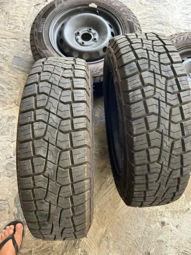 4 Pneus Scorpion Aro 14 175/70 com Roda de Ferro Fiat 
