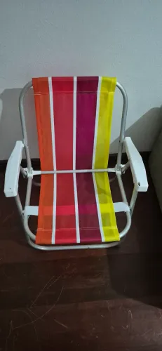 Cadeira de Praia Varanda Alta BTF - Colorida e Super Conservada!