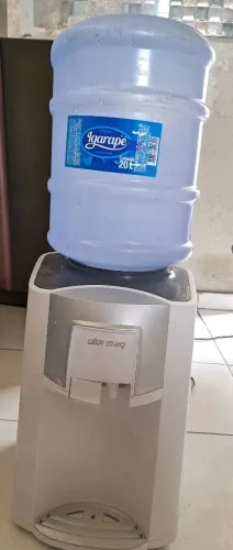 Bebedouro de água Modelo da Colormaq