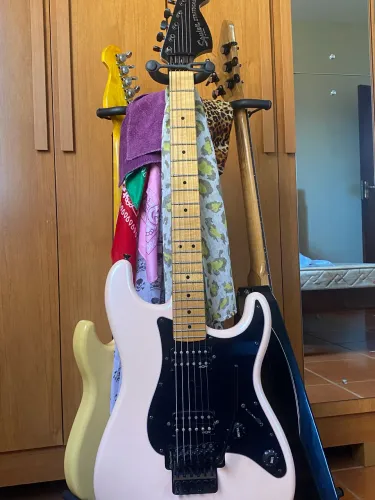 Guitarra Squier Contemporary HH FR Rosa Pérola Ano 2022  