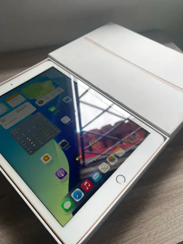 iPad 8 32GB