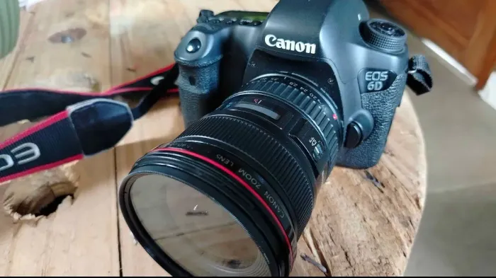 Canon 6D + lente 18-55mm