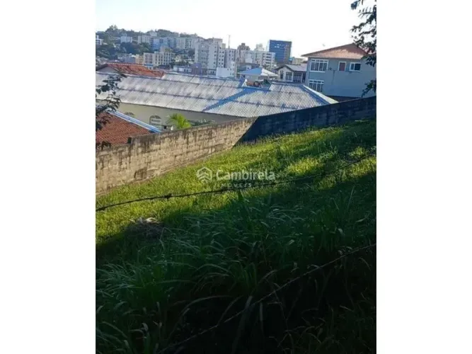 Terreno à venda na Praia Comprida em São José/SC
