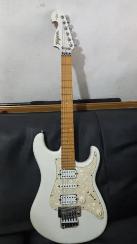 Guitarra Edu Ardanuy E2