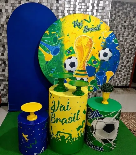 Aluguel de kits pegue e monte Copa 