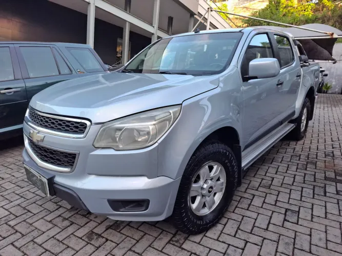Chevrolet S10 Pick-up LS 2.8 TDI 4X4 CD Dies. Mec. 2013