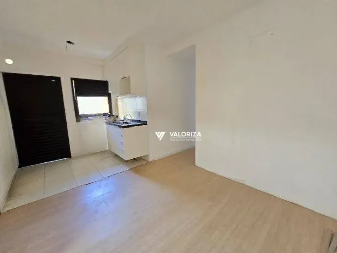 Apartamento com 2 quartos para alugar, 62 m² por R$ 3.226/mês - Altos do Trujillo - Soroca