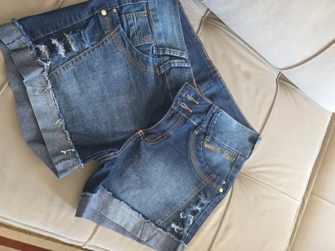 Bermuda Jeans e Blusas