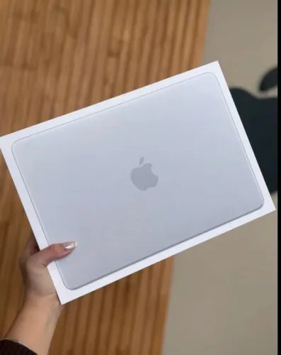 MacBook neo 512GB TOUCH ID LACRADO