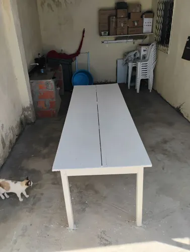 Mesa de madeira toda top