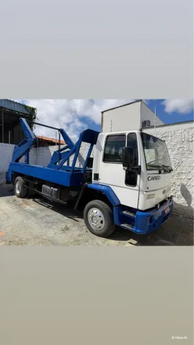 CAMINHÃO POLIGUINDASTE DUPLO ARTICULADO (CARGO 1317)