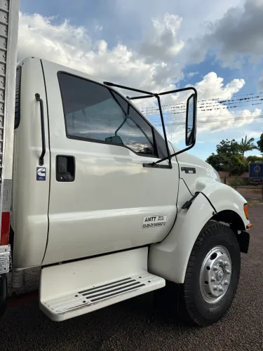 CAMINHÃO Ford 12.000 pitbull 