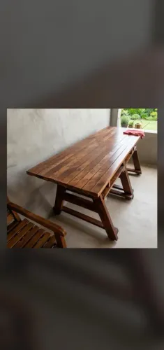 Vendo mesa de madeira (venda só por pix )
