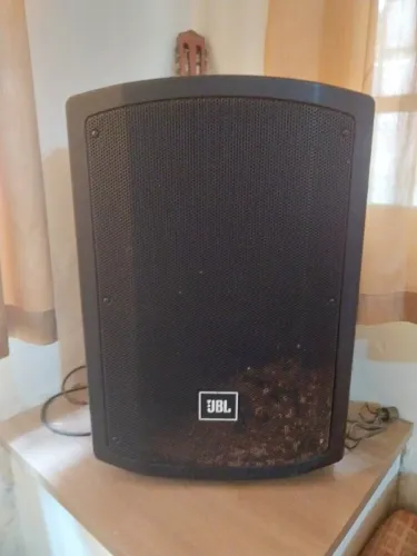 Caixa De Som Jbl Js-15bt Ativa Bluetooth 200w Rms Usb, Sd Preto 110v/220v (bivolt)
