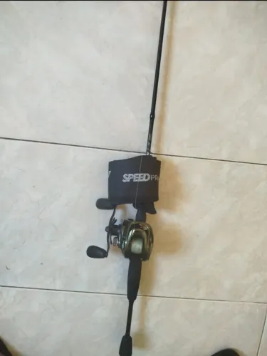 Carretilha Saint Plus - Vizel 8000