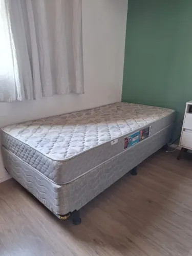 Cama Box Solteiro + Colchão Castor D33 e Box Probel Ótimo Estado