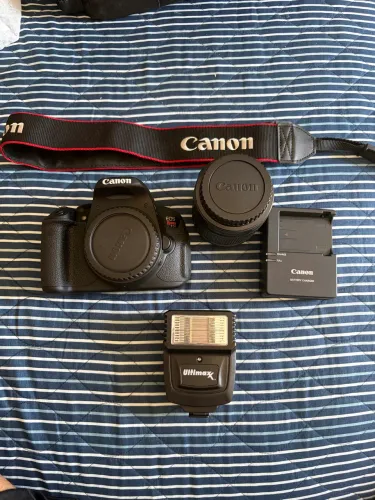 Cânon T5i + Lente 18-55mm