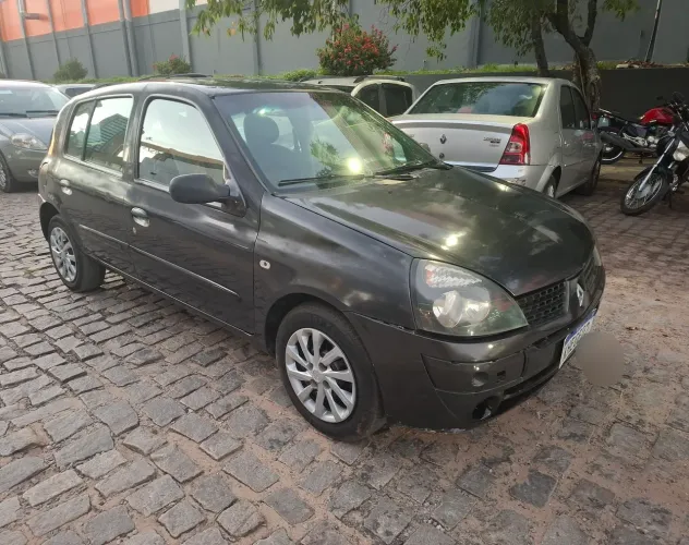 Renault Clio Authentique Hi-flex 1.0 16V 5P 2005