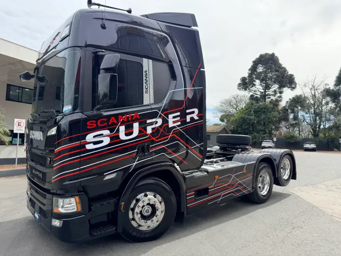 Scania R 460 super 6x2 2024