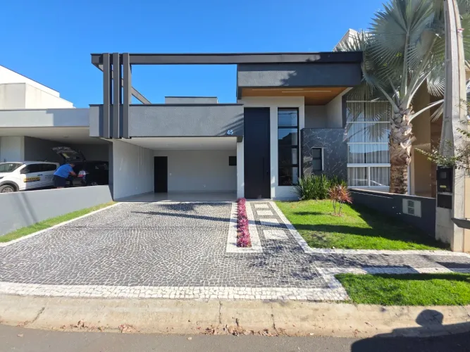 Casa de alto padrão à venda em condomínio no Parque Ortolândia, Hortolândia-SP: 3 quartos,