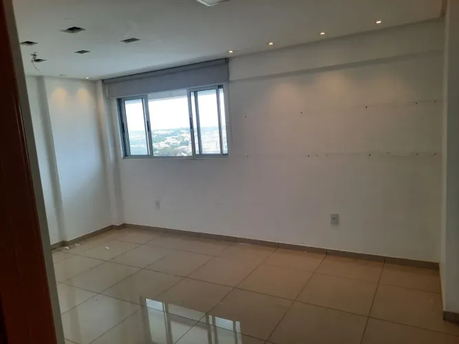 Excelente Sala Comercial com 38m² no Empresarial Humberto Lobo - Serraria