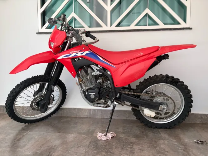 Honda CRF 250 F 2024