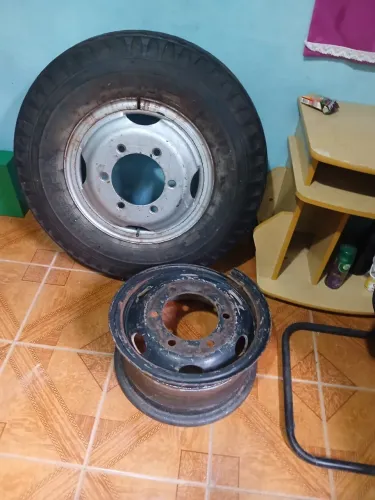 Pneu Gododyer completo + Aro
