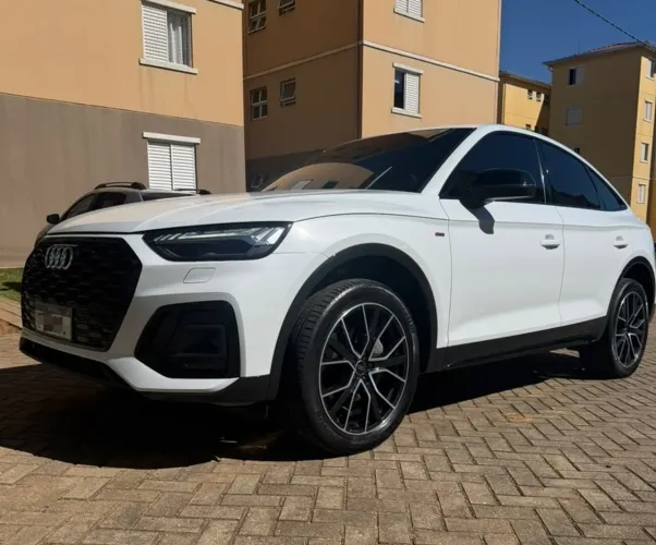 Audi Q5 Spb. S-line Black 2.0 TFSI Qua.s-tron 2022