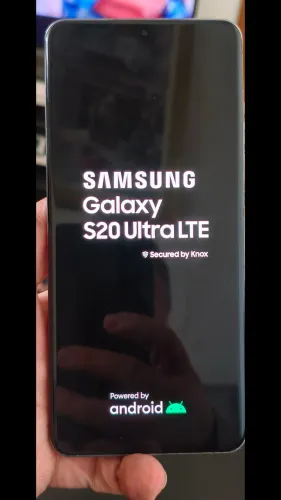 celular S20 ultra preto usado