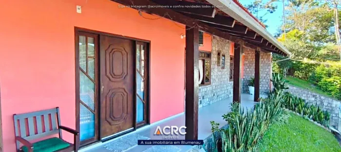 ACRC Imóveis - CA03813 - Linda casa para Venda no Bairro Fortaleza em Blumenau