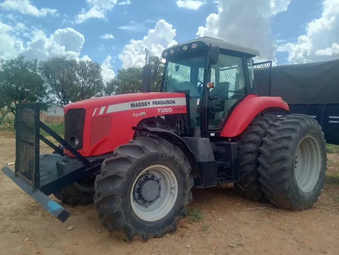 Trator Massey Ferguson 7350 - Ano 2012