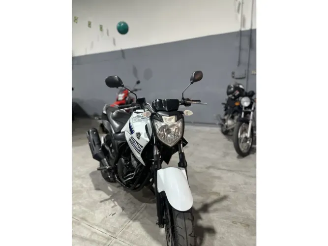 Yamaha Ys 250 fazer 2014