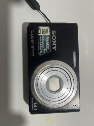 Sony Ciber Shot 14.1 MP