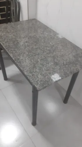 2 de Mesa mármore 300$ cada