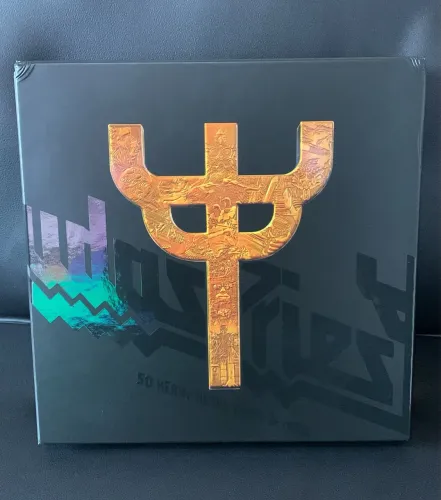 Judas Priest 50 Heavy Metal Years - Box Edição 1375/3000
