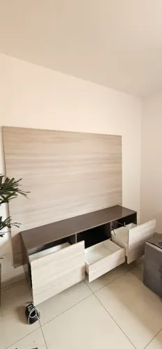 Painel para TV 50", com gavetões