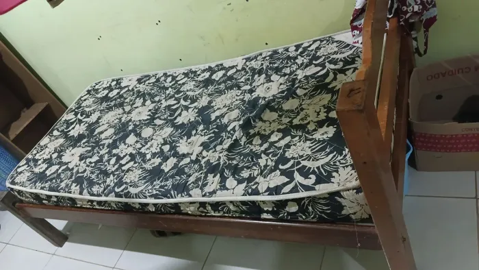 Cama de solteiro 
